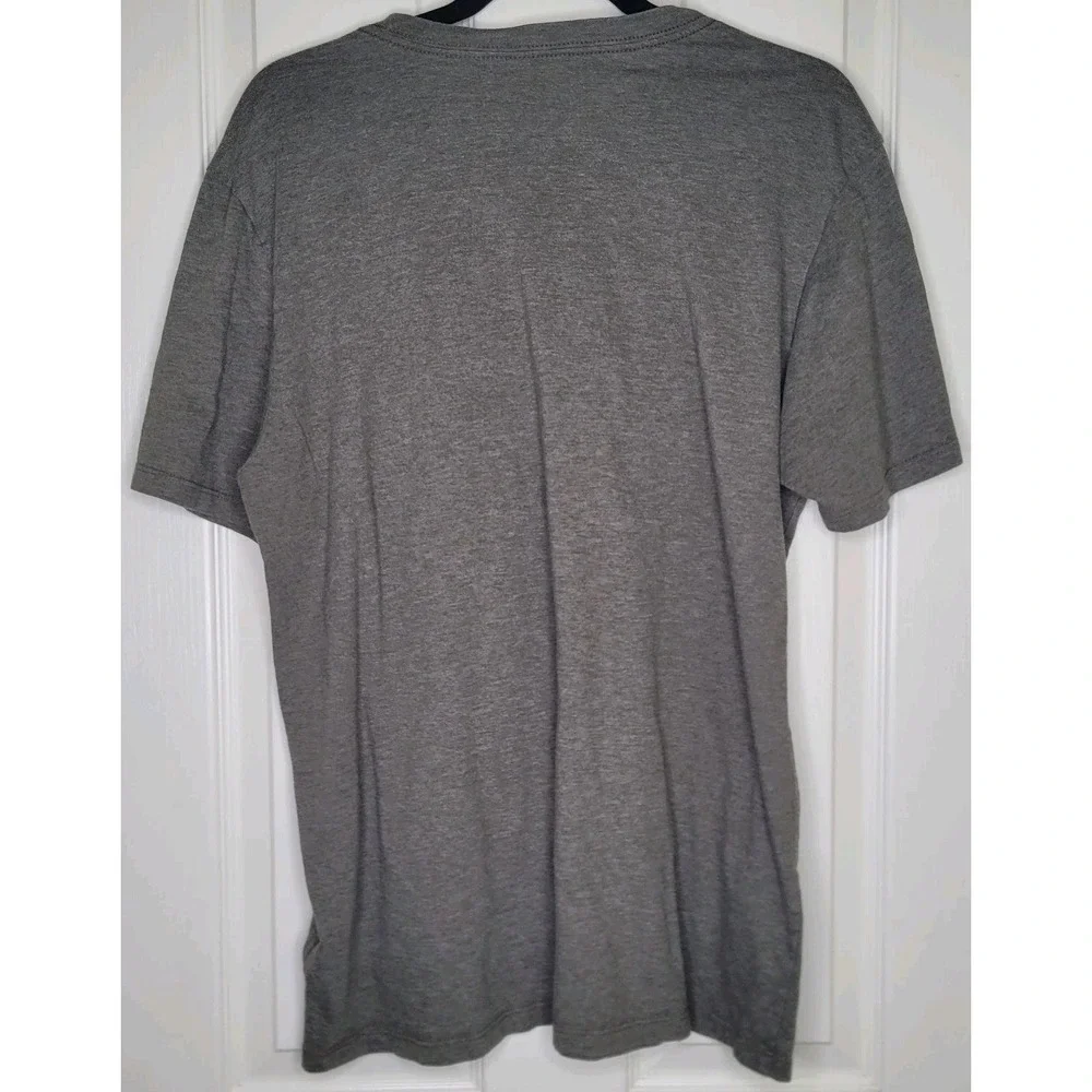 North Face Men's‎ Large Gray Graphic T-Shirt Cotton Polyester Short Sleeve